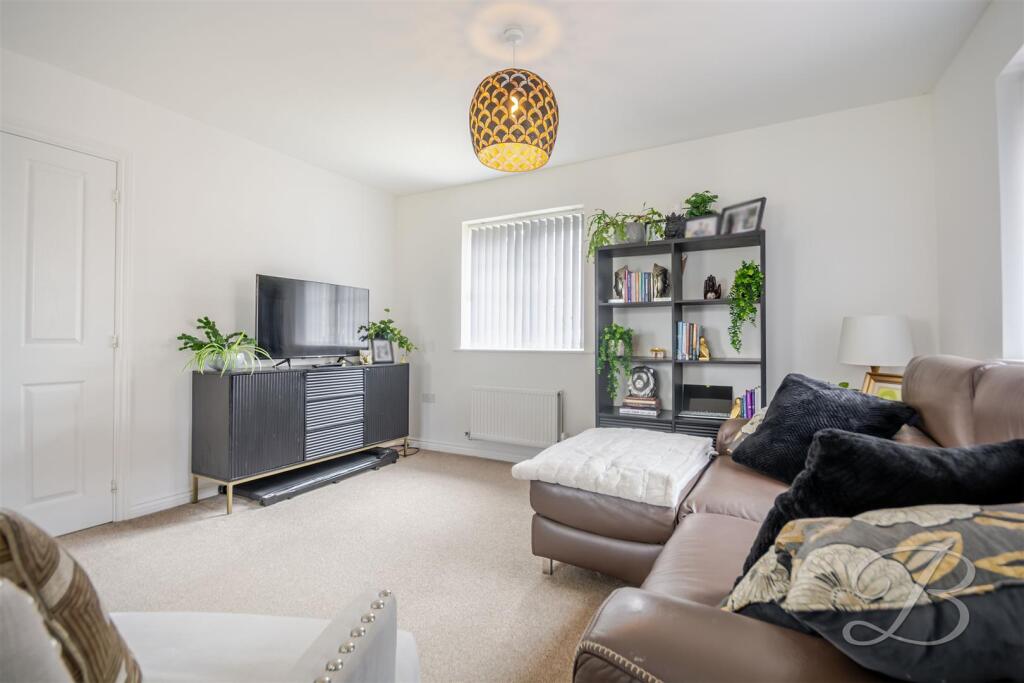 House in Newark and Sherwood, Rainworth - View 3