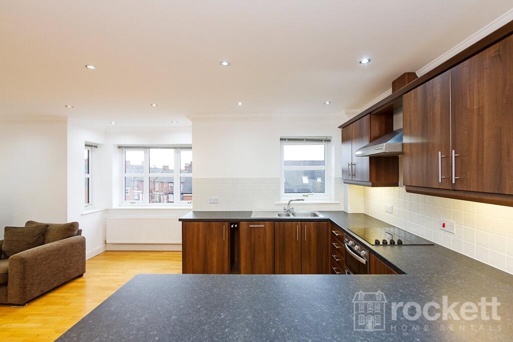 Apartment in Stoke-on-Trent - View 2