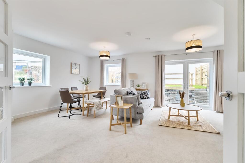 Main image of property: Hedhas Dowr, Newquay