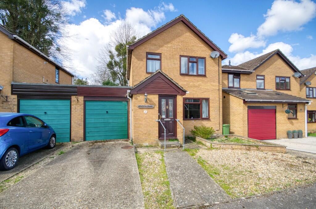 Main image of property: Hilldene Way, West End, Hampshire, SO30