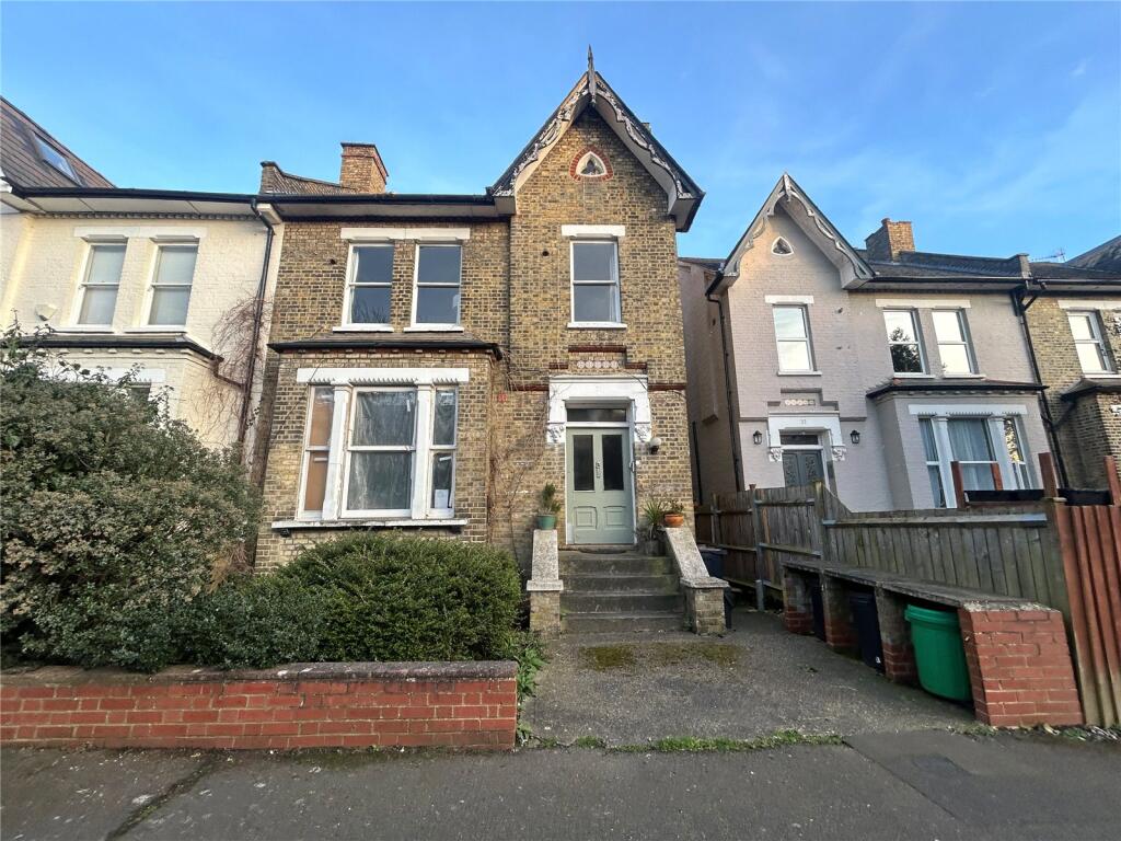 Main image of property: Avington Grove, London, SE20