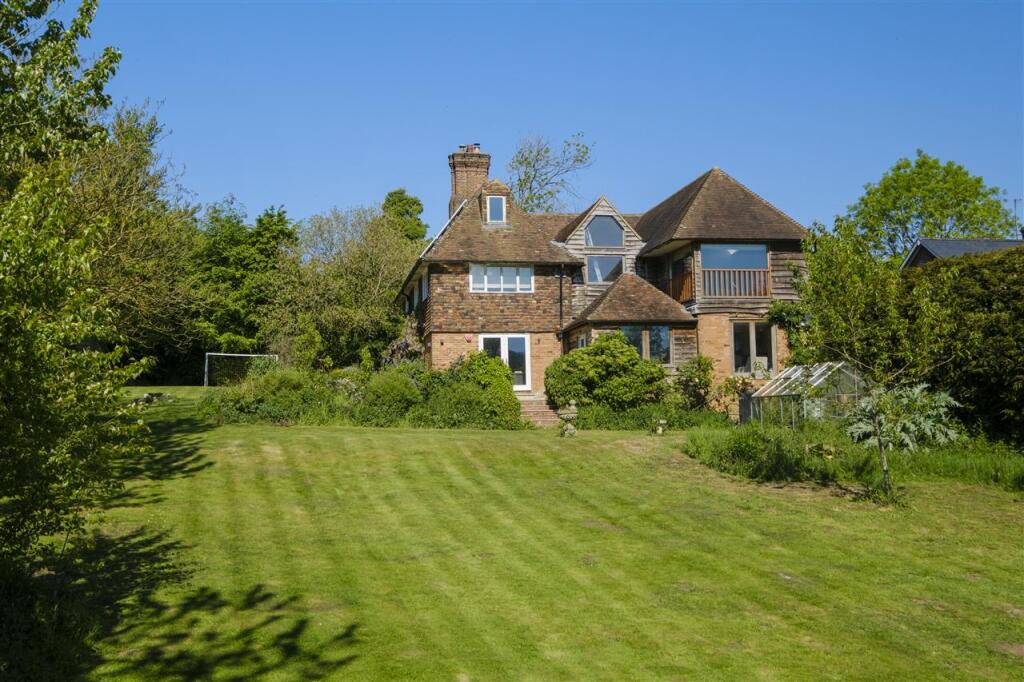 Main image of property: Chesters, Mountain Street, Chilham