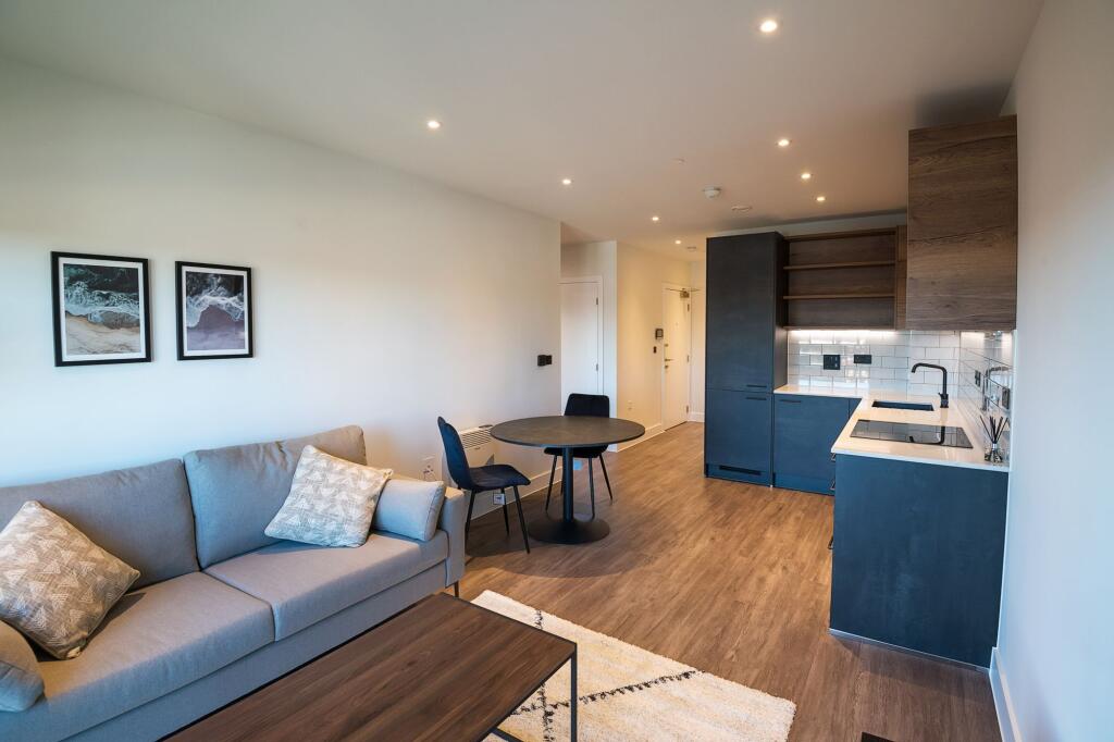 Main image of property: 506 Belmont Wharf, Belmont Row, Birmingham, B4 7FH