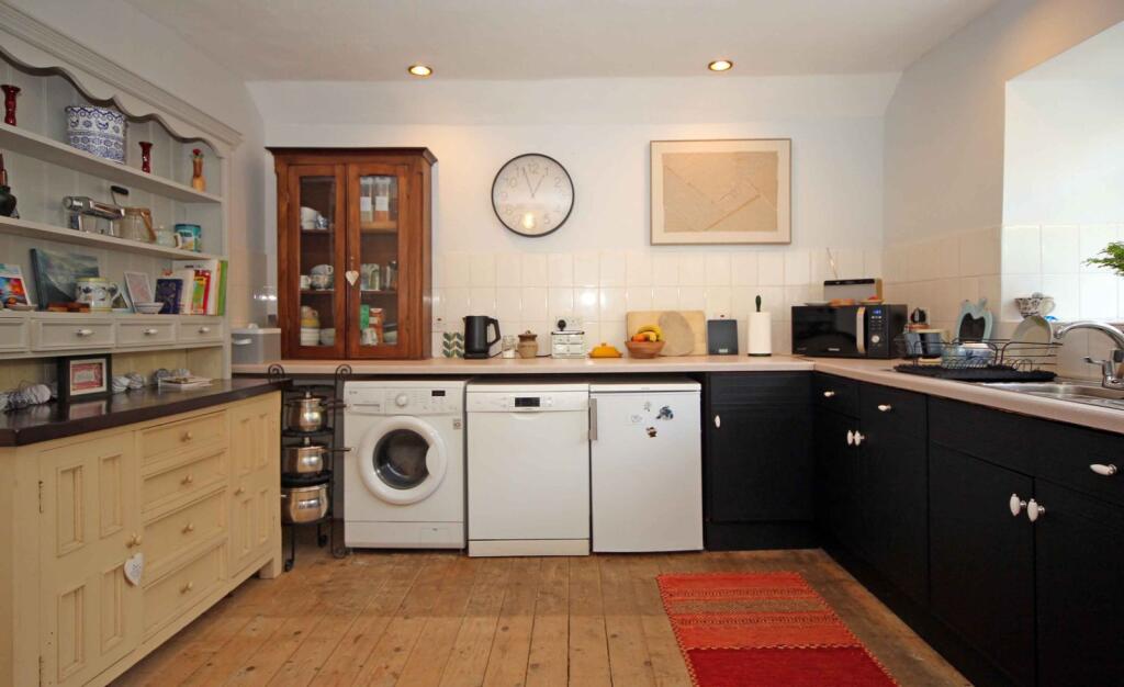 High Street, Bethesda, Bangor, Gwynedd, LL57 photo 4