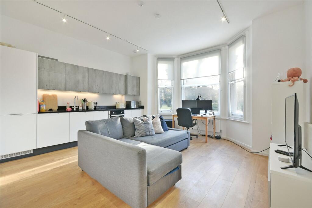 Main image of property: Charlton Road, Greenwich, SE3