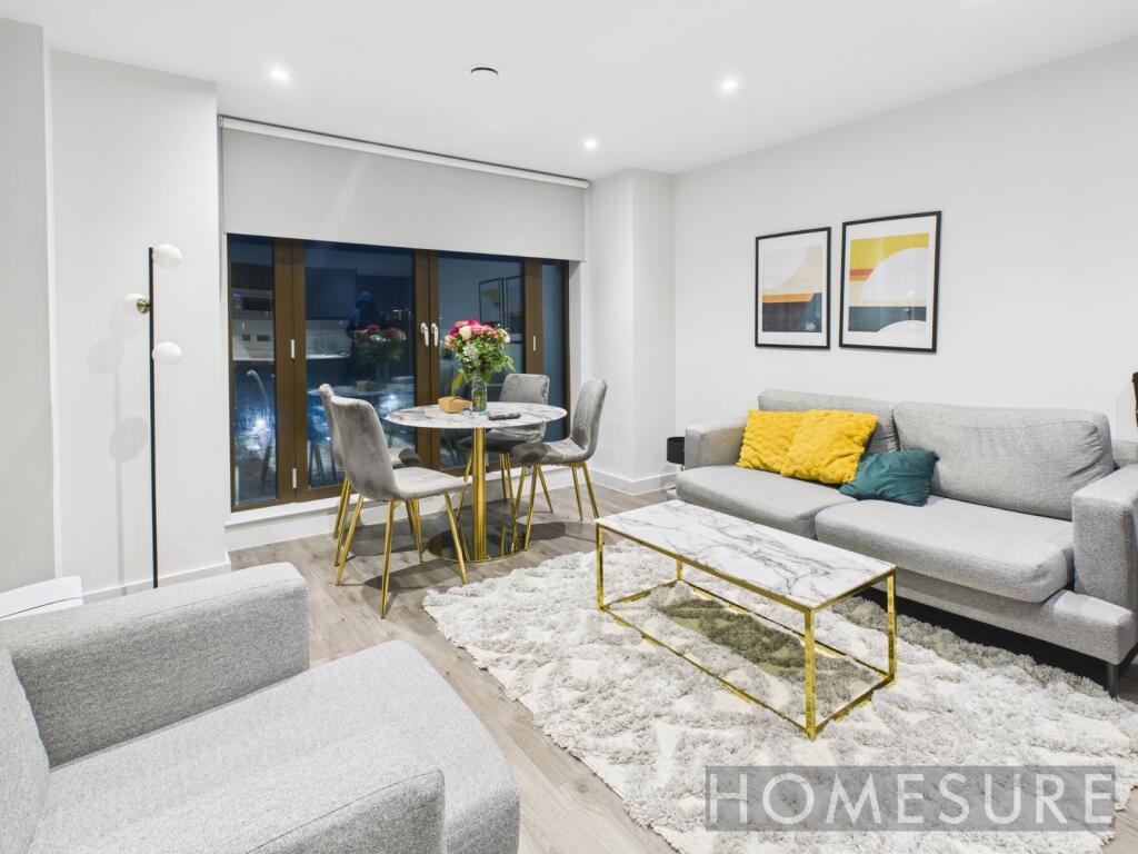 Apartment in Liverpool - View 3