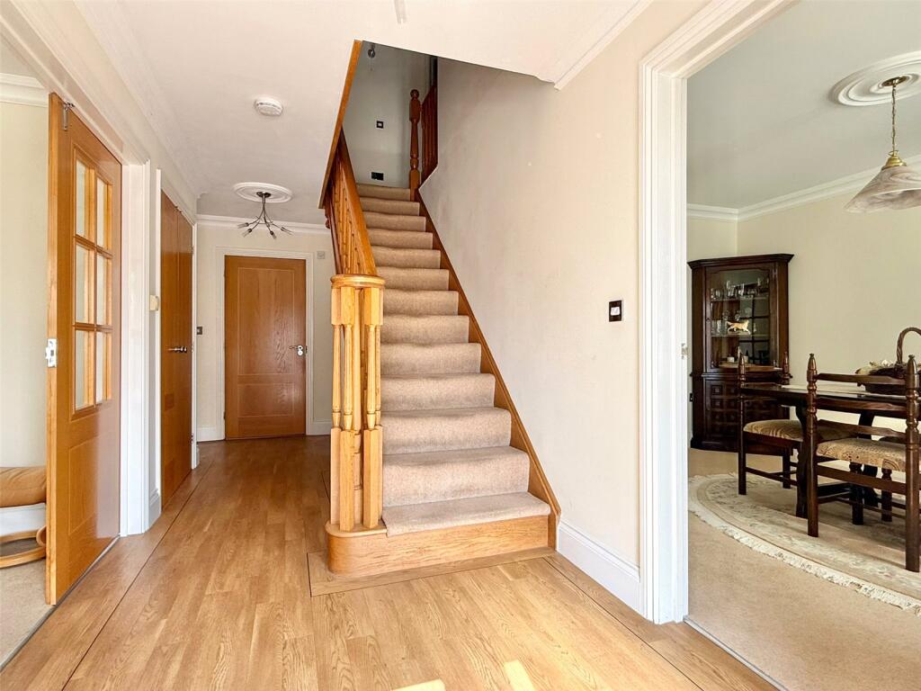 House in Southampton - View 5