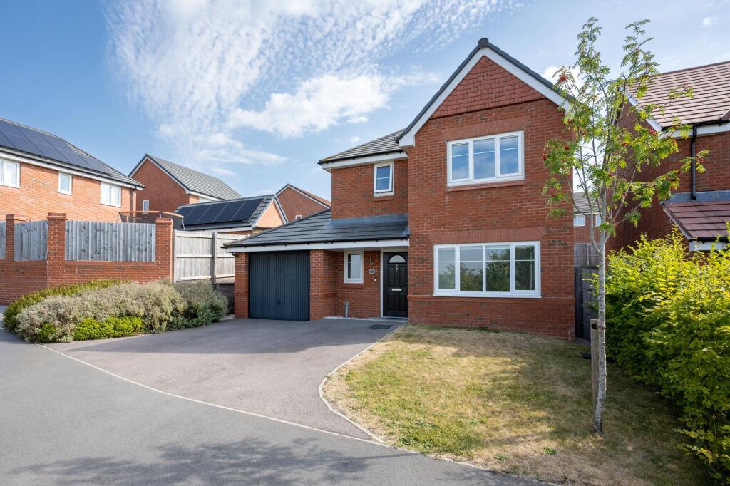 Main image of property: Oakhill Drive, Skelmersdale, WN8