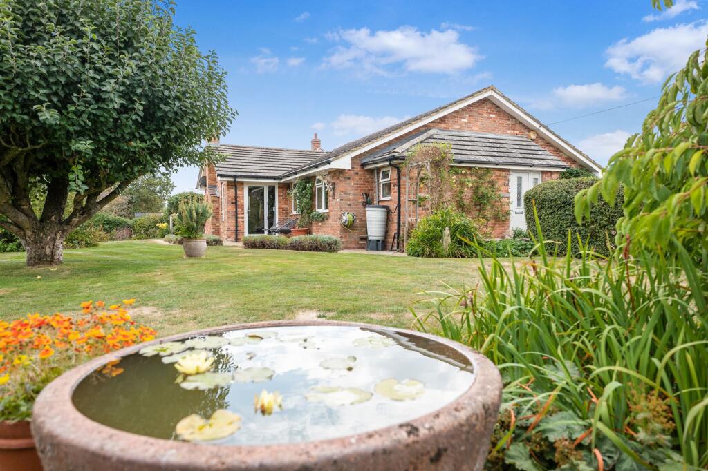 House in Redhill - View 4
