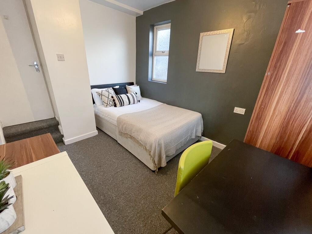 House in Liverpool - View 5