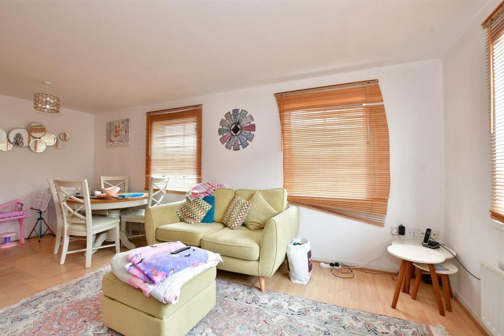 Main image of property: Whitefriars Wharf, Tonbridge, Kent
