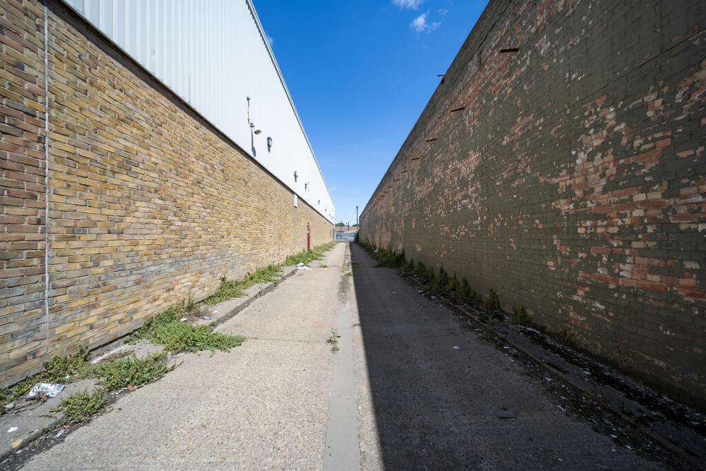 unit 8 Standard Industrial Estate 3.jpg