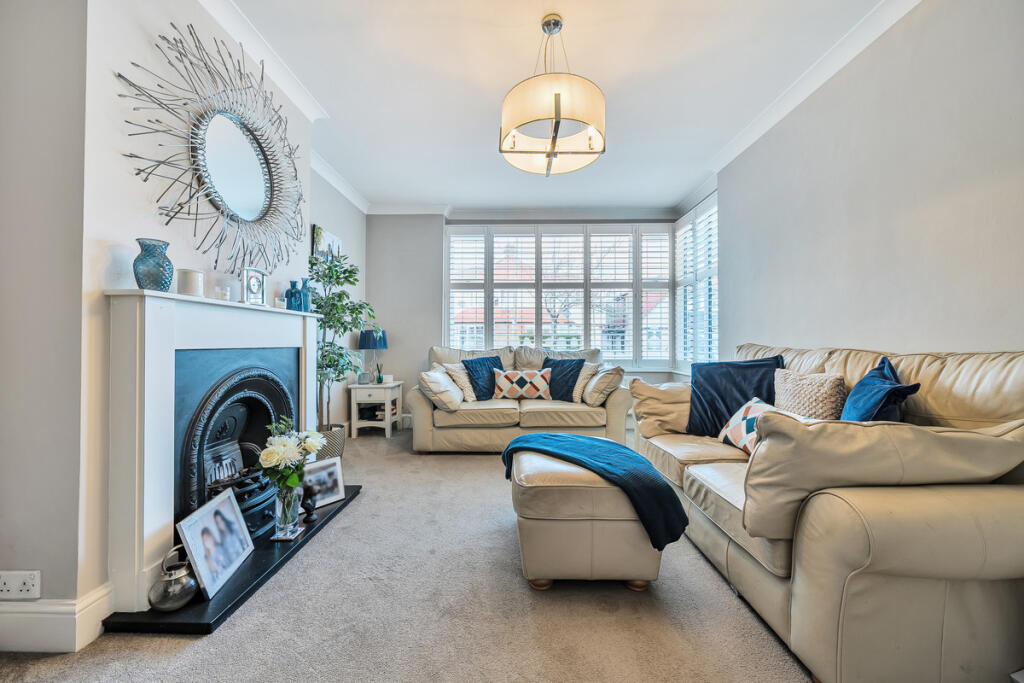 Crombie Road, Sidcup, DA15 photo 3