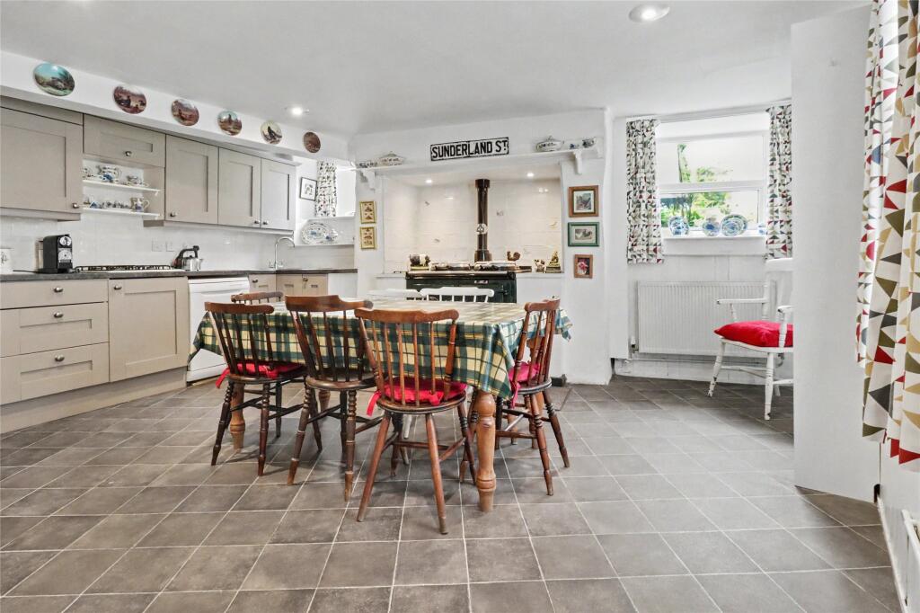 House in North Devon, South Molton - View 2