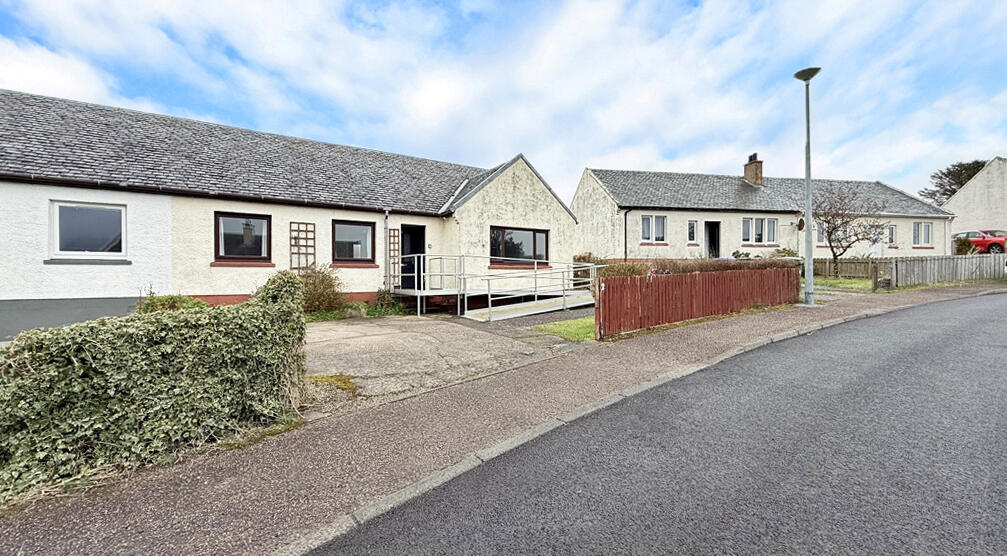 Main image of property: 2 Torr-Na-Faire, Lochaline, Morvern, PA80 5XS