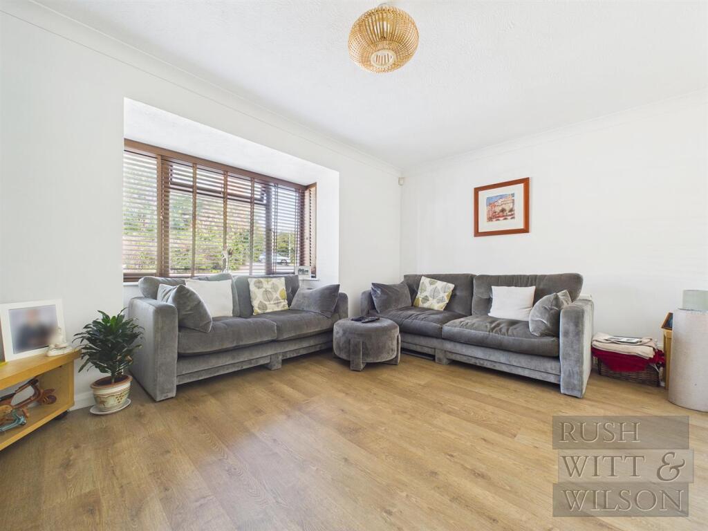 House in Tonbridge - View 3