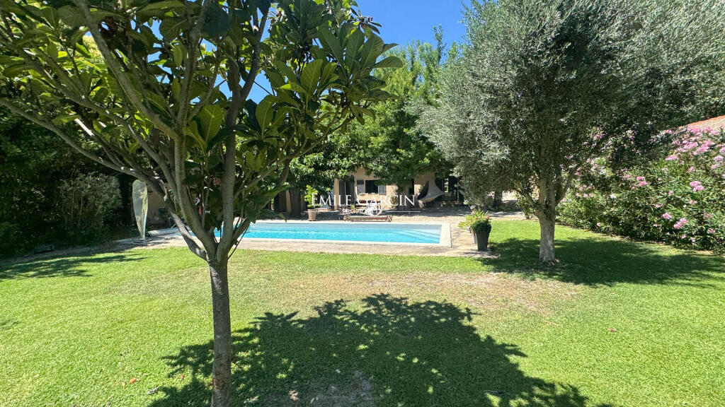 Main image of property: Provence-Alps-Cote d`Azur, Bouches-du-Rhône, Aix-en-Provence
