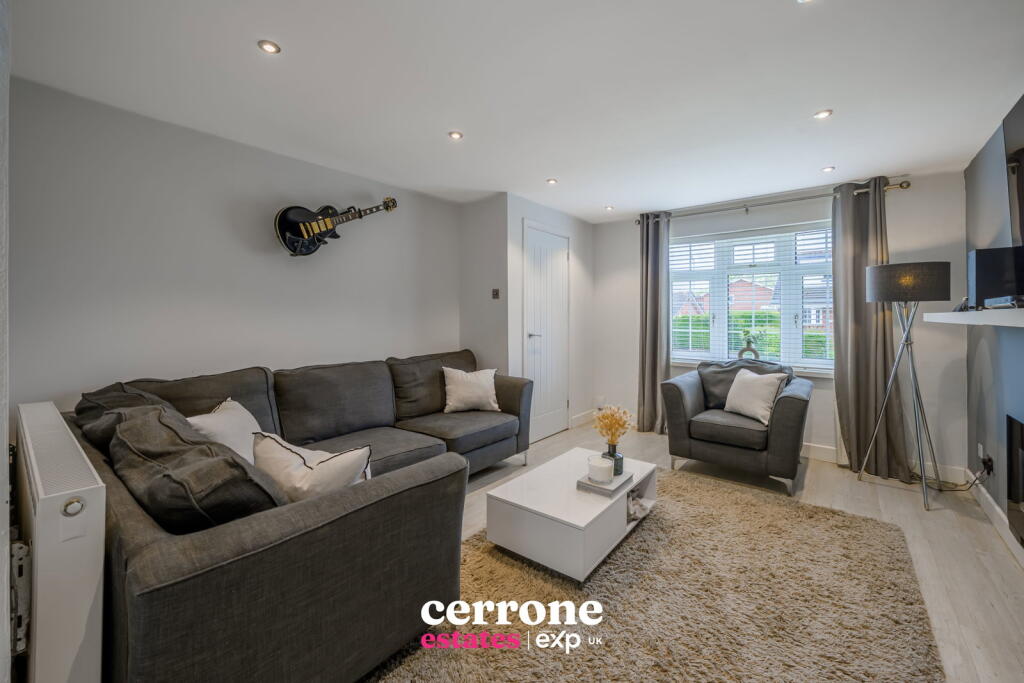 House in Redditch, Worcestershire - View 4