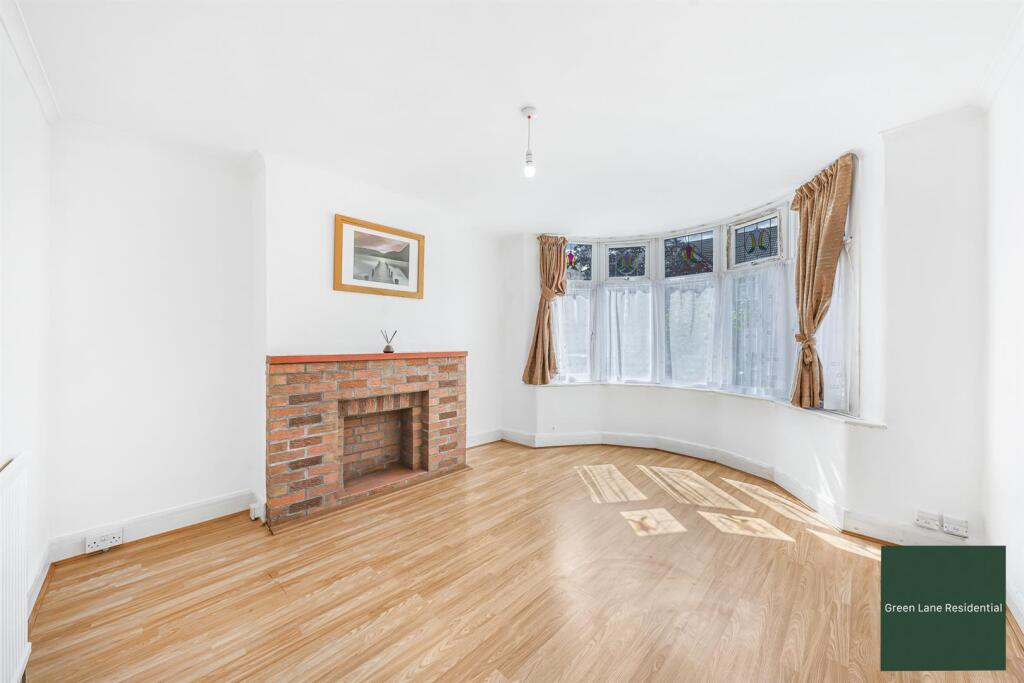 House in Ilford - View 3