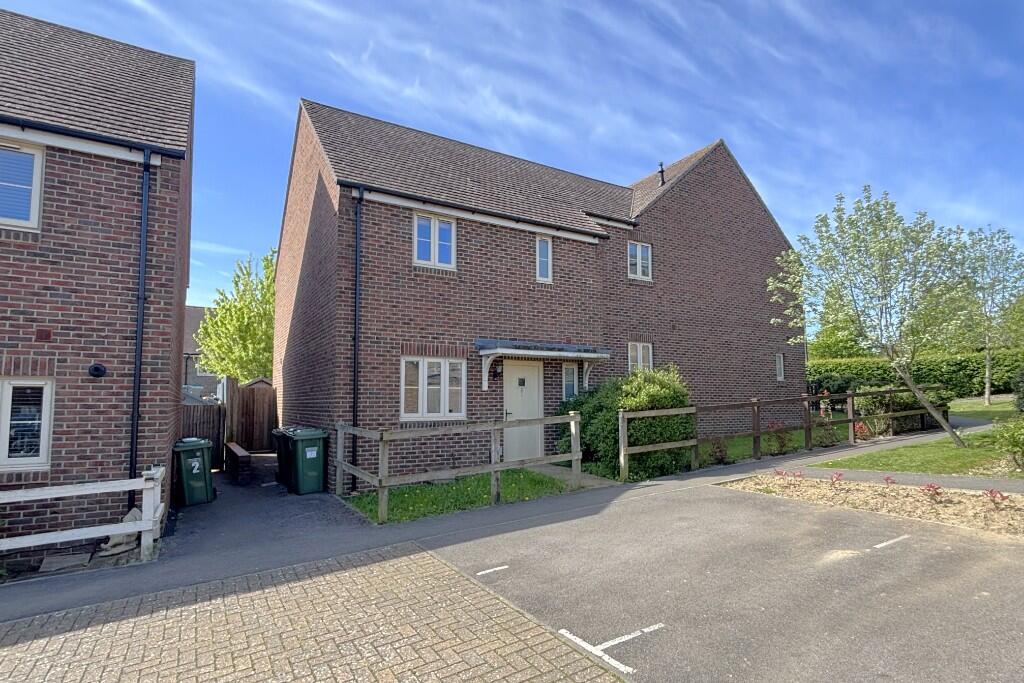 Main image of property: Beale Crescent, Allbrook, Eastleigh, SO50