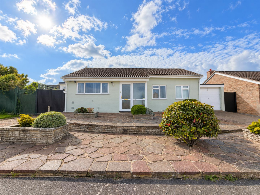 2-bed detached on Anderida Road, Eastbourne, BN22 0QE, £350,000