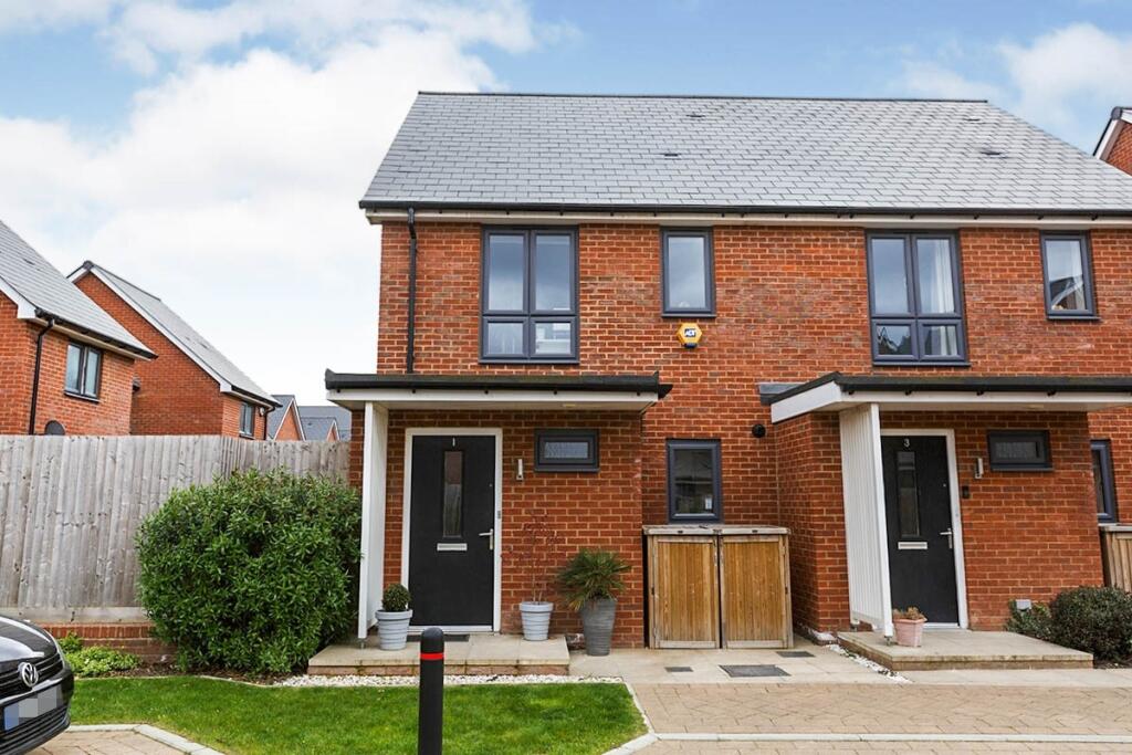 Main image of property: Marlowe Close, Northfleet, Gravesend, Kent, DA11