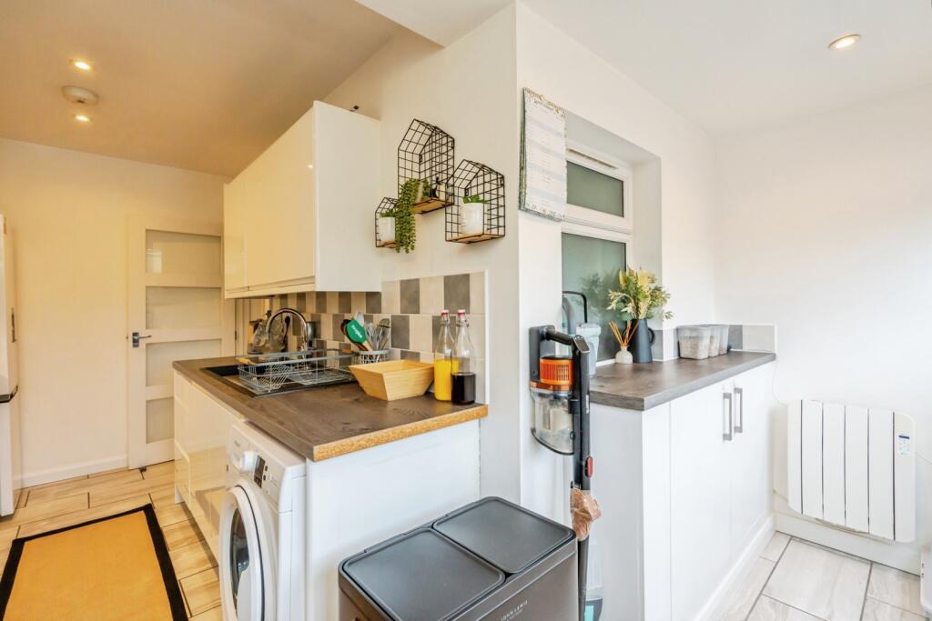 Apartment in Portsmouth - View 5