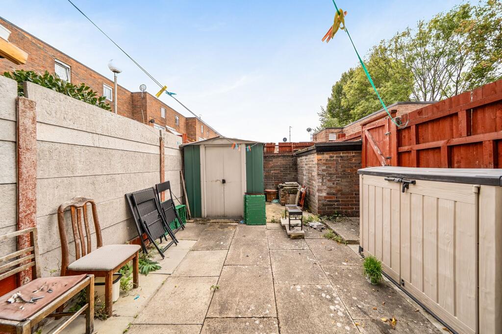 Apartment in London - View 4