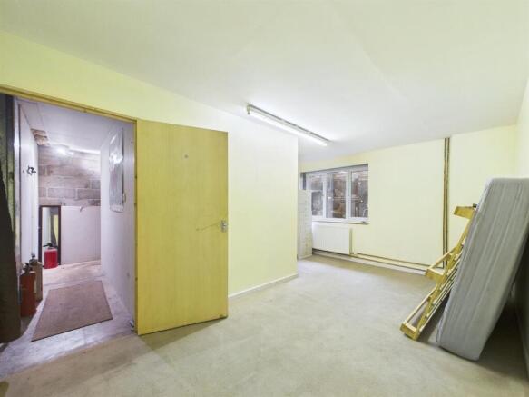 8 Workshop Salisbury Road.jpg