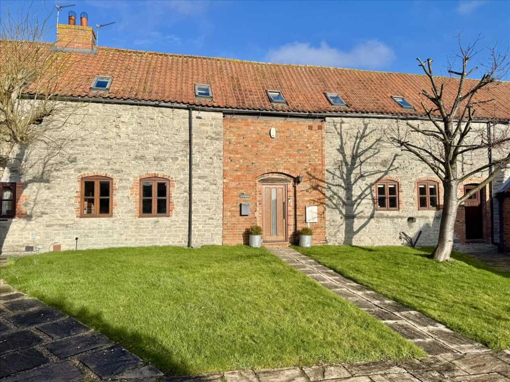4-bed house on The Barns, Wolds Farm, Kinoulton Lane, Nottingham, £600,000