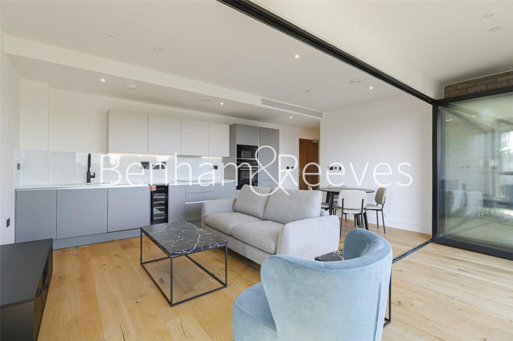 Main image of property: Graphite Square, London, SE11