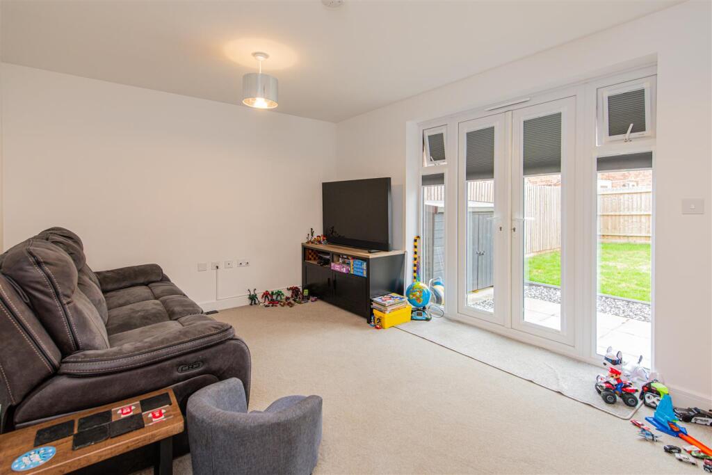 House in Leicester - View 5