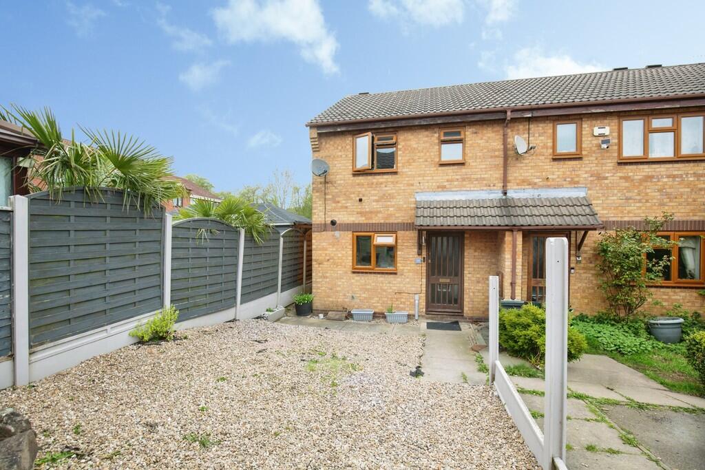 3-bed terraced on Cornish Close, Ansley Common, £136,500