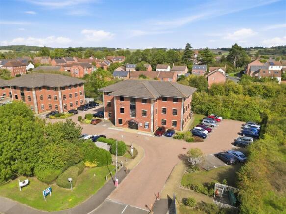 34 Cygnet Court 2648-9.jpg