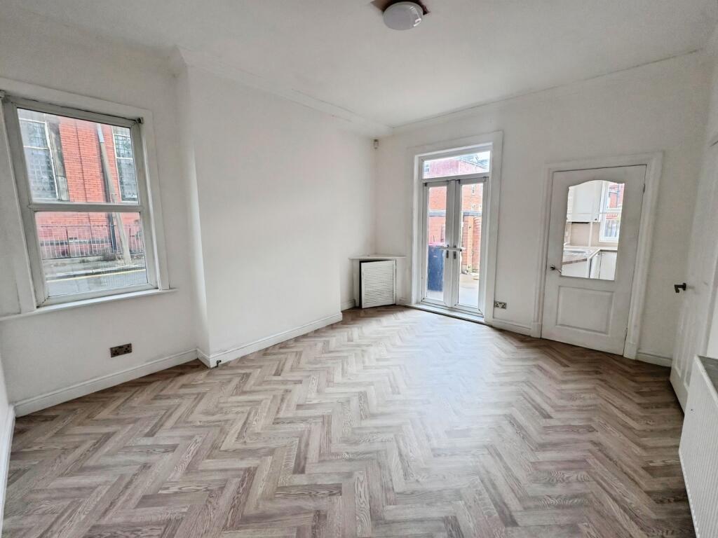 House in Salford, Greater Manchester - View 3