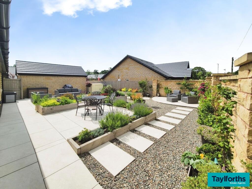 House in Pendle, Barnoldswick - View 3