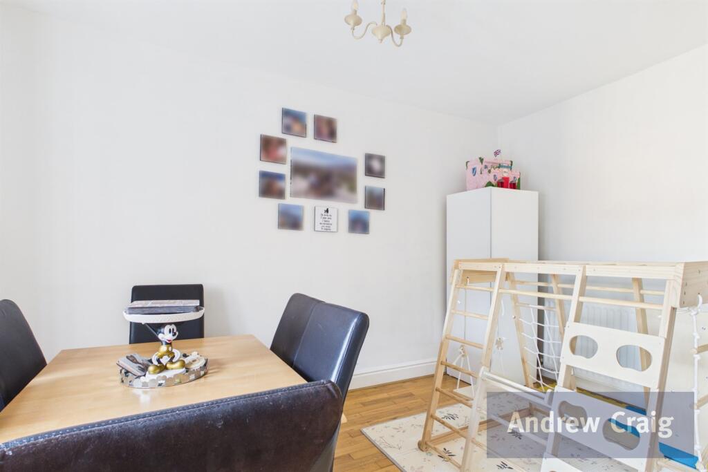 Apartment in South Tyneside, North East - View 5