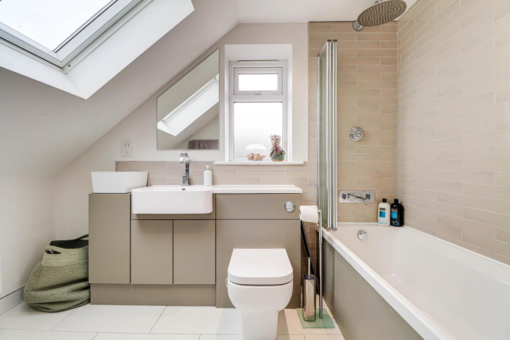 Additional image 15 of Brewhouse Hill, Wheathampstead, AL4