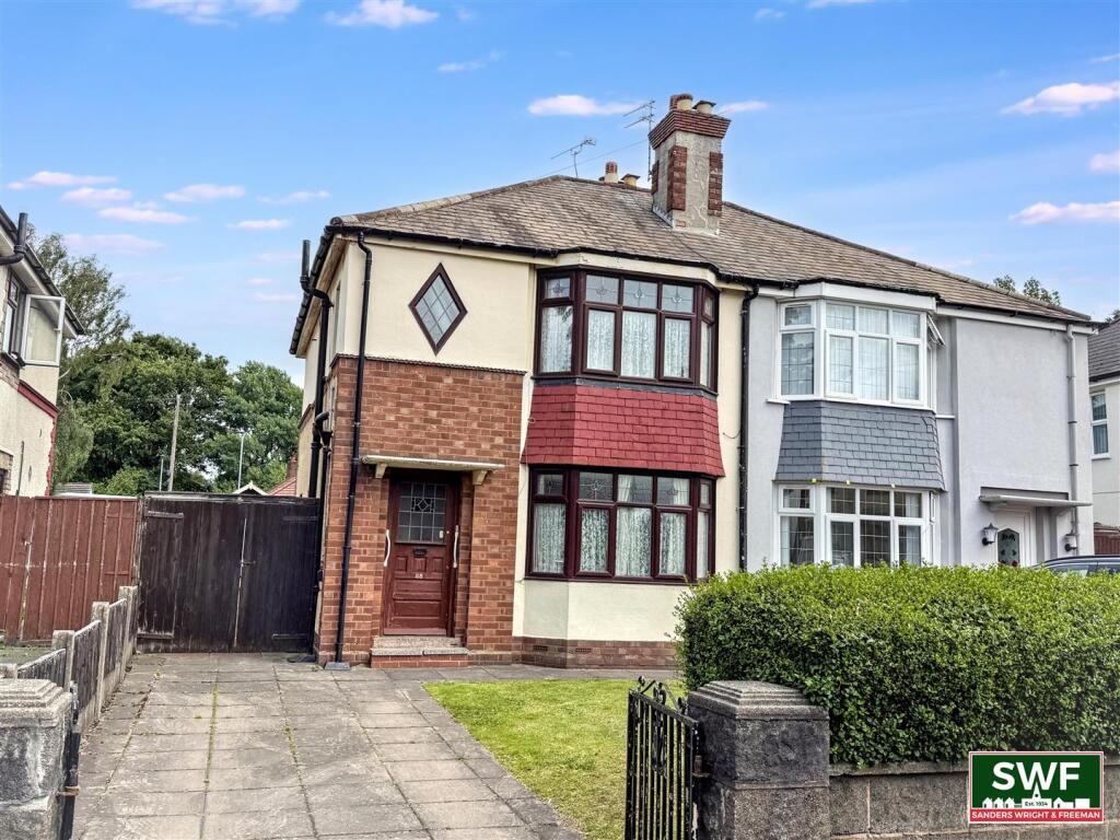 3-bed semi-detached on Rosehill, Willenhall, £180,000