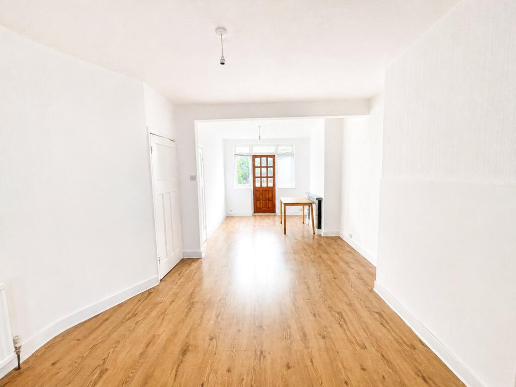Main image of property: Norfolk Avenue, Palmers Green, London, N13