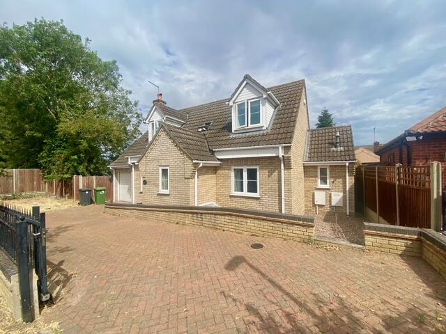 Main image of property: Thistle Drive, Stanground, Peterborough