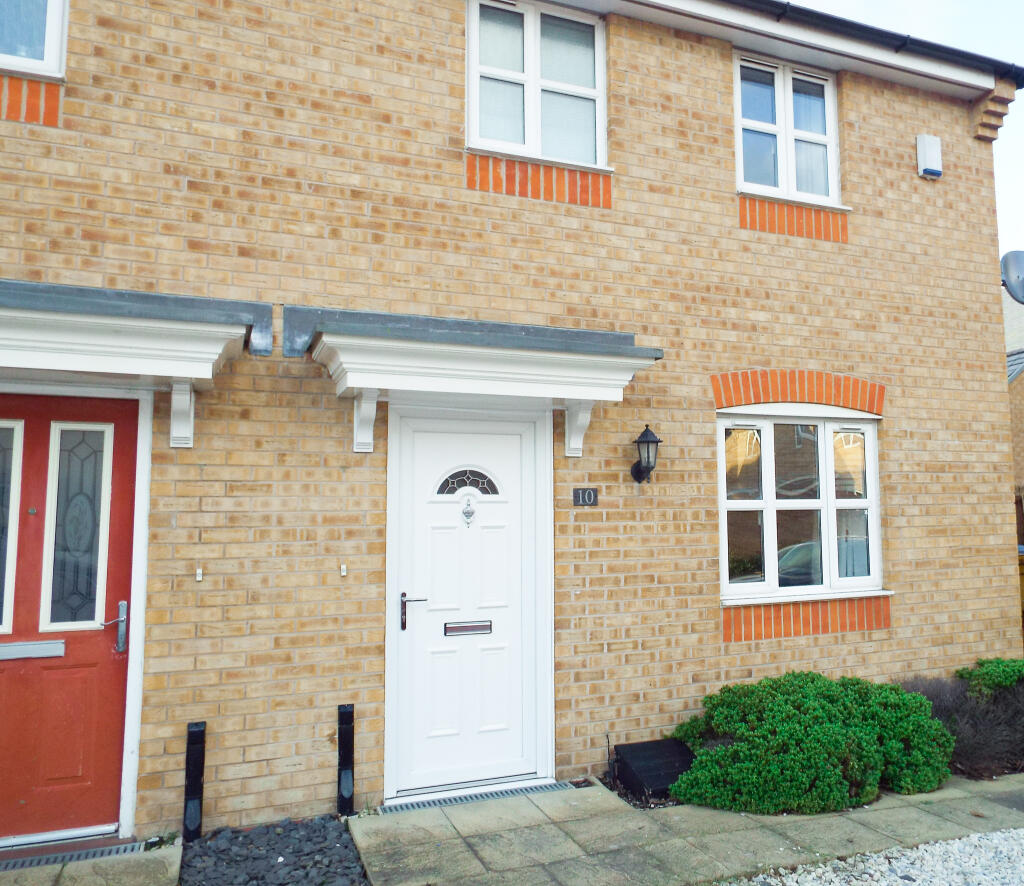 Main image of property: Hadrians Walk, North Hykeham, LN6