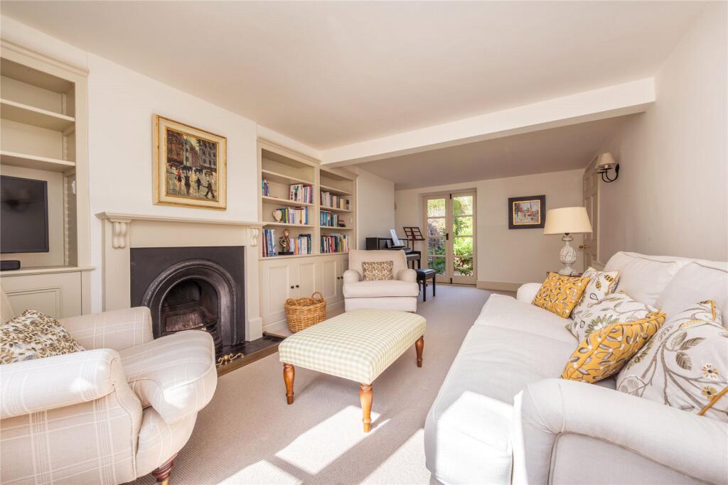 Milton Street, Westcott, Dorking, Surrey, RH4 photo 2
