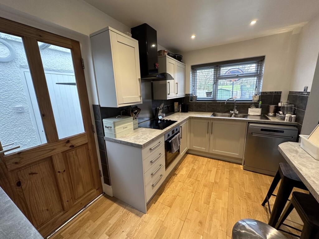 Additional image 5 of Portland Road, Street, Somerset