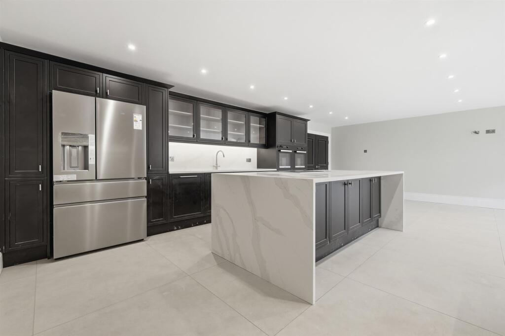 House in East Hertfordshire, Hormead - View 4