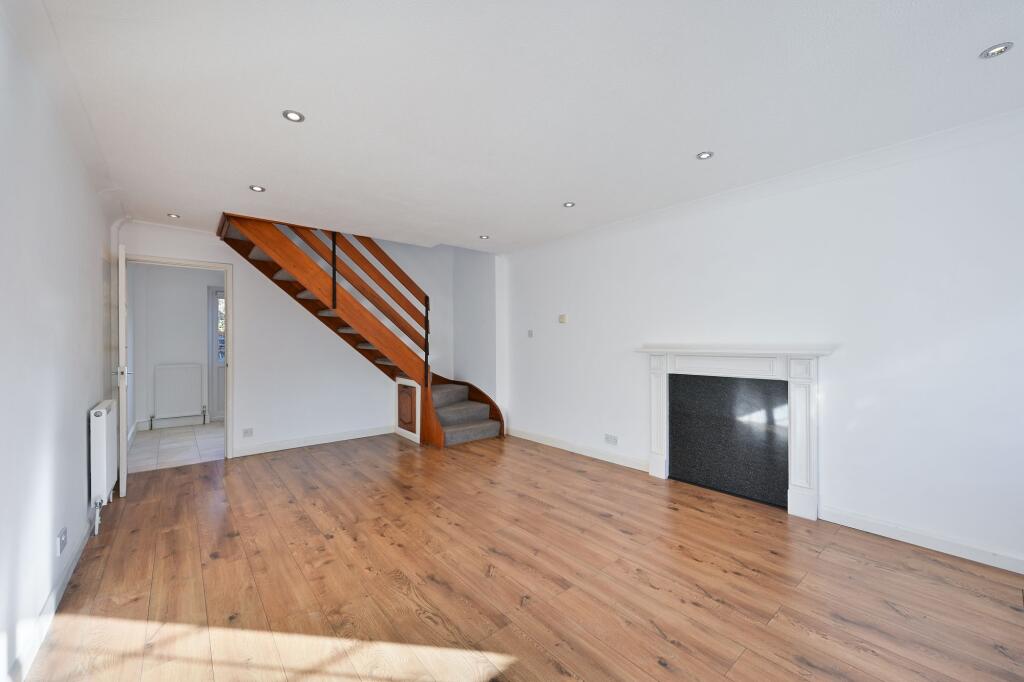 House in Epsom and Ewell, Epsom - View 3