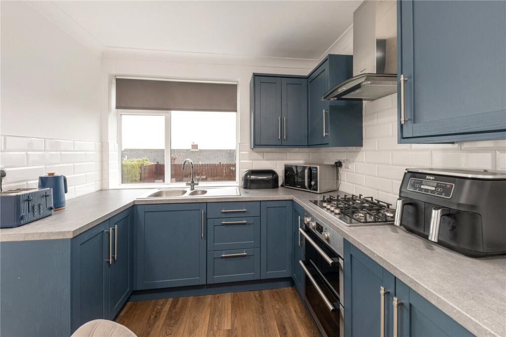 Ashtree Close, Rowlands Gill, Tyne and Wear, NE39 photo 2