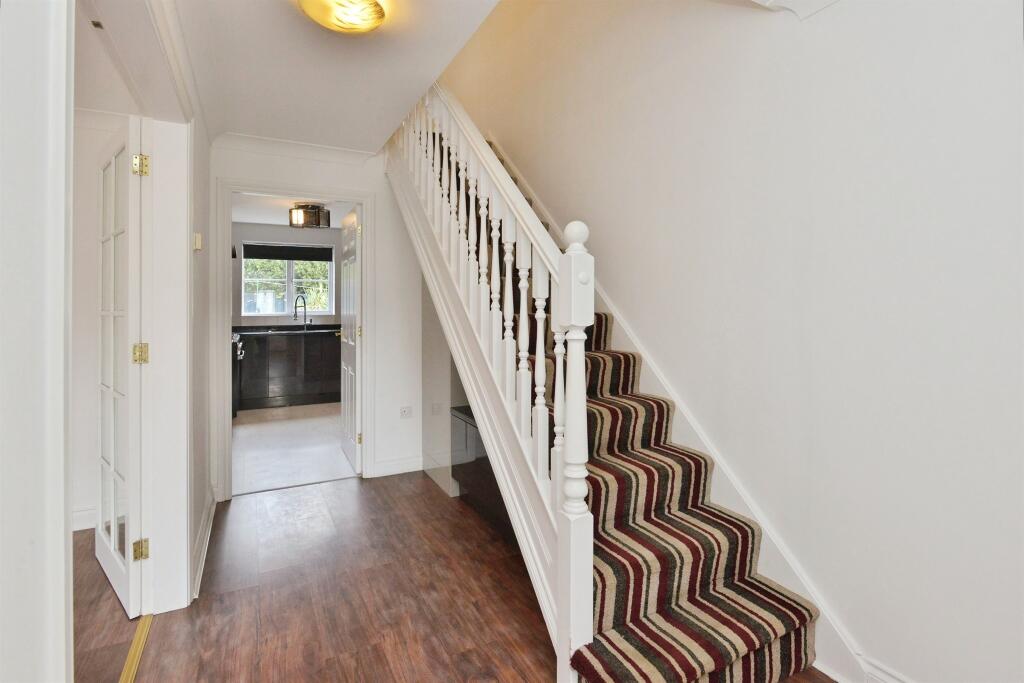 House in Milton Keynes, Deanshanger - View 5