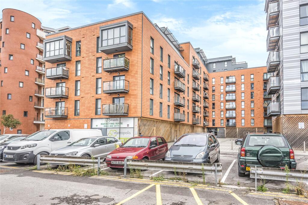 Main image of property: Rivington Apartments, Slough, SL2