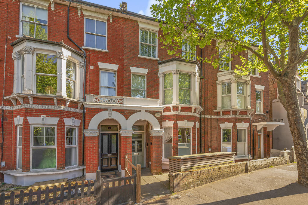 Main image of property: East Dulwich Grove, London, London, SE22